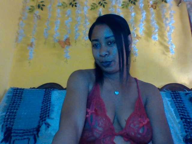 FredahSannie online show from July 8, 7:01 am