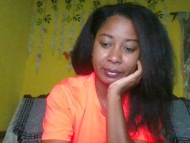 FredahSannie online show from July 10, 5:13 am
