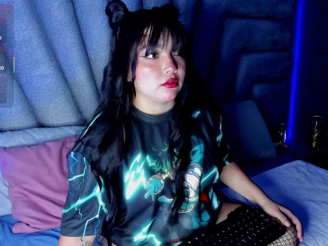 Frehia online show from May 19, 9:37 pm