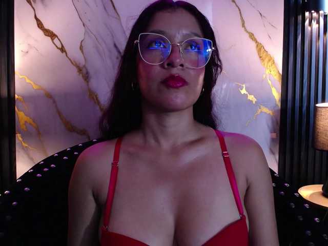 GagingBriana online show from August 13, 10:24 pm