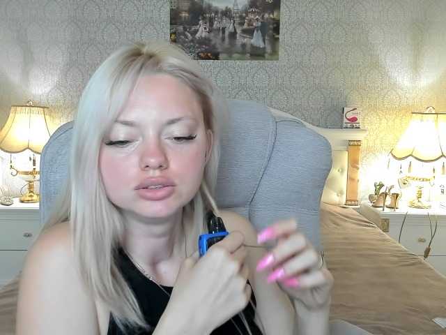 Gargonaa online show from May 21, 1:02 pm