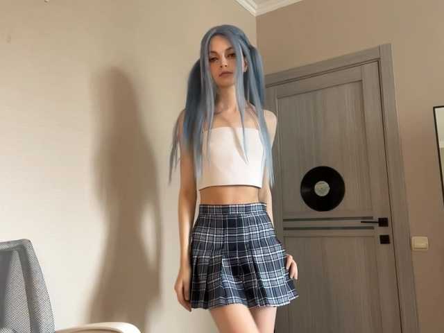 GennyValerio online show from July 18, 10:38 am