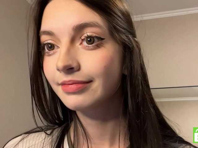 GennyValerio online show from August 14, 4:21 pm