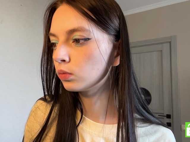 GennyValerio online show from August 15, 5:55 am