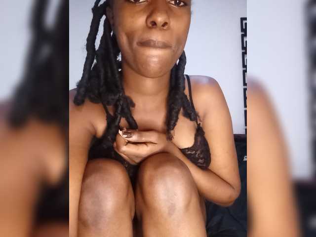Gigi212 online show from August 12, 4:09 pm