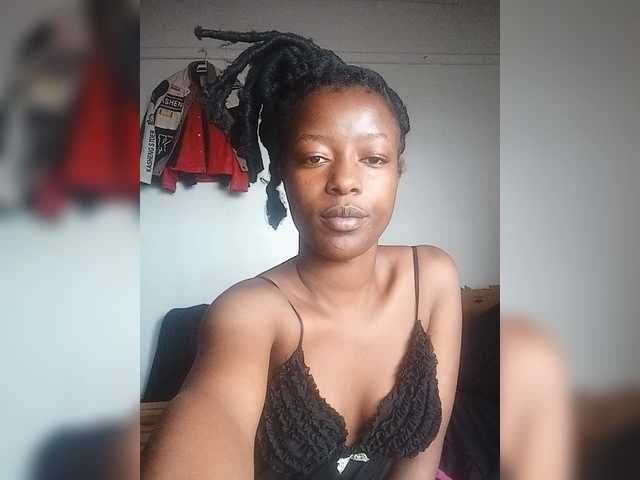 Gigi212 online show from August 15, 7:45 am