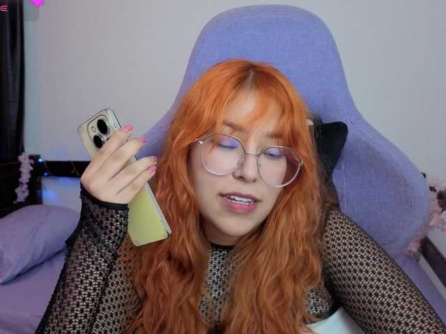 Gigimoon online show from May 26, 1:39 am