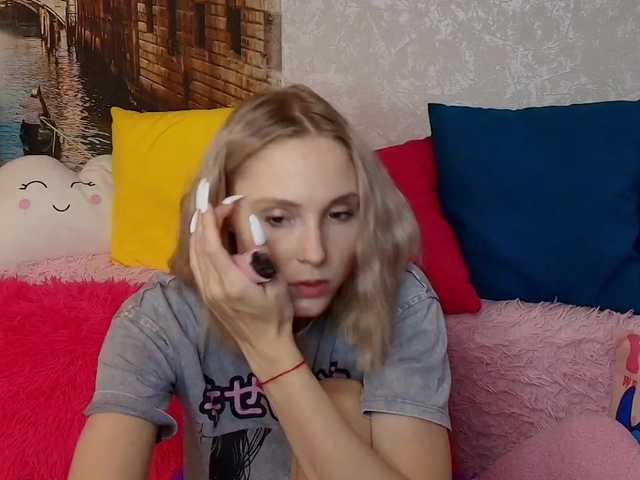 GinaGinaLove online show from August 7, 4:56 am