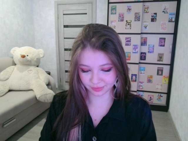 GinnyBlack online show from June 7, 11:43 pm