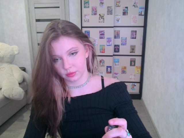 GinnyBlack online show from June 23, 10:00 pm