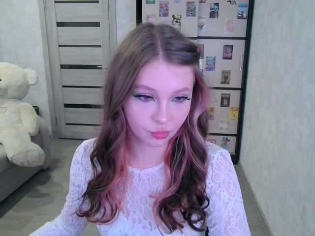 GinnyBlack online show from August 8, 5:35 pm