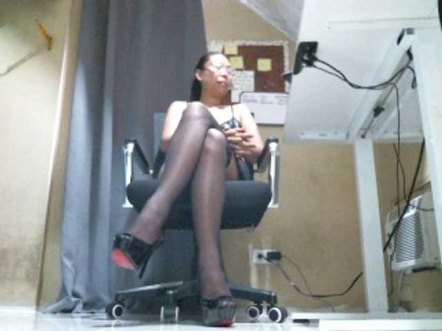 GoddessArax online show from August 13, 2:58 am
