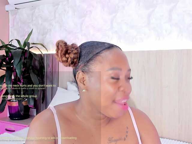 Gyda online show from August 15, 1:48 pm