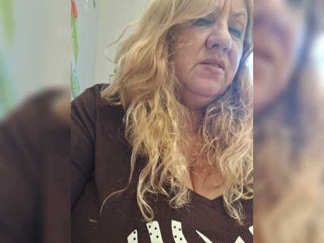 HOTBABYSUCKS1 online show from September 1, 9:16 pm