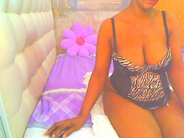 HOTLILLIE online show from August 12, 8:44 pm