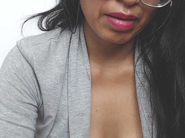 KATYY-HOTTT online show from August 9, 7:59 pm