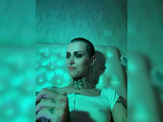 Haermit online show from August 18, 7:42 pm