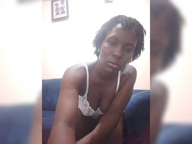 HalimaAnderson online show from July 25, 2:15 am