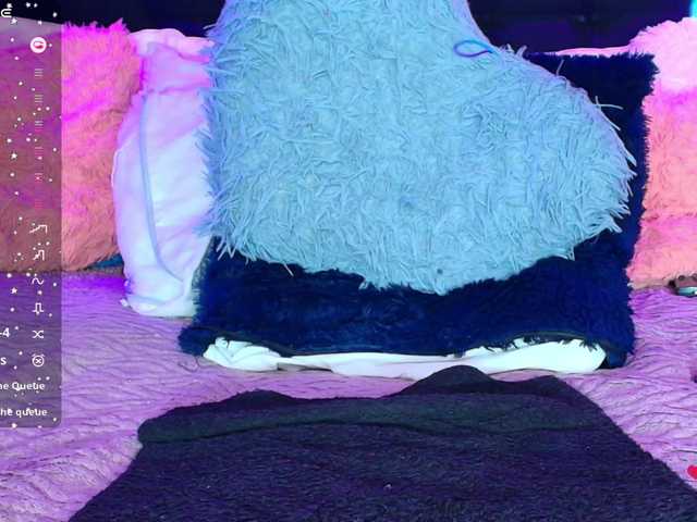 Hannahot69 online show from August 15, 1:31 am