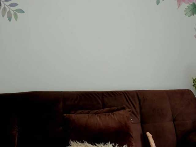 Hannasoto2 online show from August 17, 4:56 pm