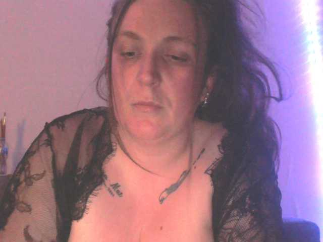 Harleyslut online show from June 24, 10:34 pm