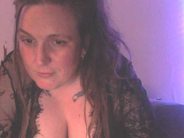 Harleyslut online show from June 24, 11:40 pm