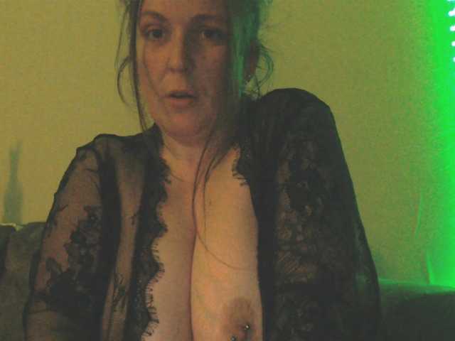 Harleyslut online show from July 1, 10:22 pm