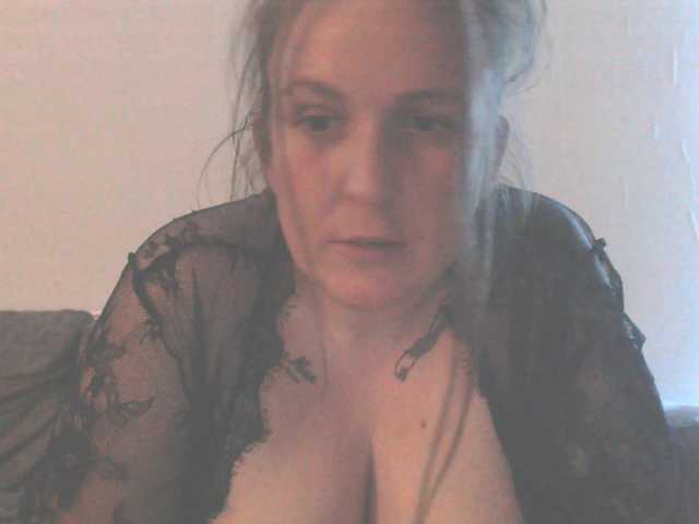 Harleyslut online show from August 14, 11:08 pm