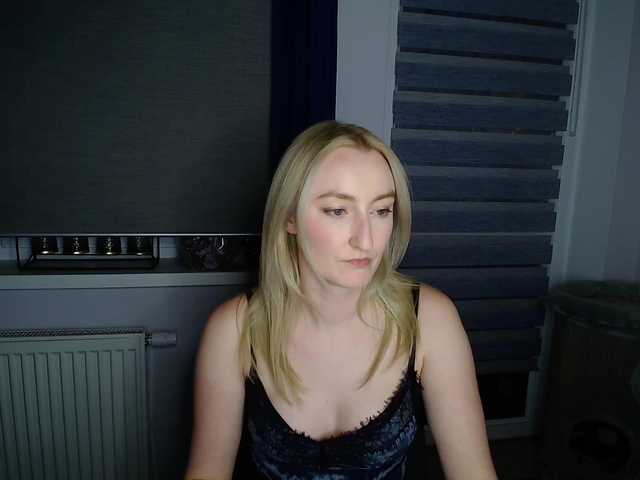 HazyLuna online show from August 1, 8:26 pm