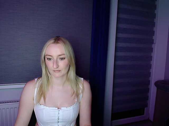 HazyLuna online show from August 15, 9:30 pm
