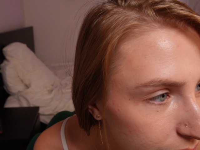 HelloKikky online show from July 24, 3:37 pm