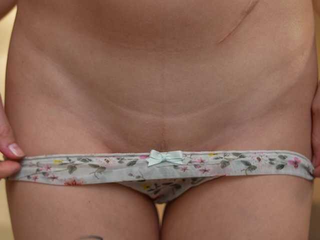 Holly-bunny online show from June 29, 10:00 pm