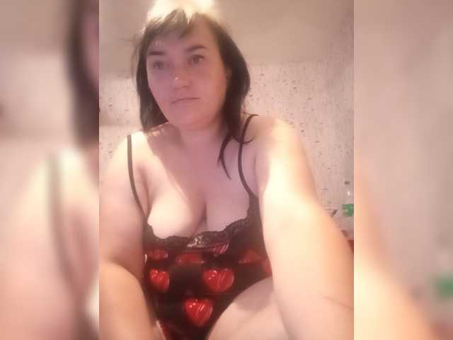HollyLaBerry online show from July 17, 3:39 am