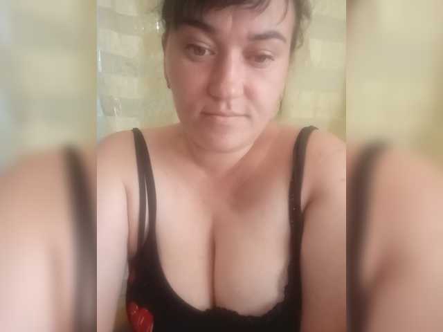 HollyLaBerry online show from July 21, 10:28 am