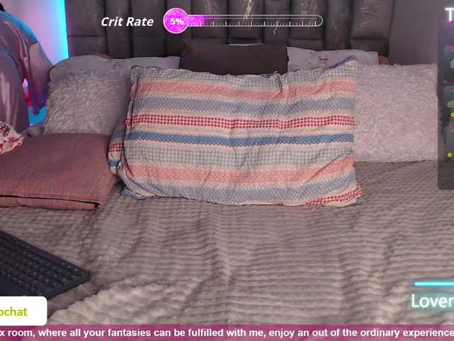 HollyTegan online show from July 31, 9:31 pm