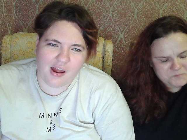 HollyXEva online show from August 2, 9:22 pm