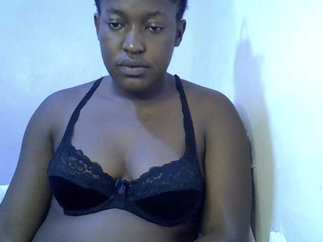 Honey-drop online show from August 5, 10:30 pm