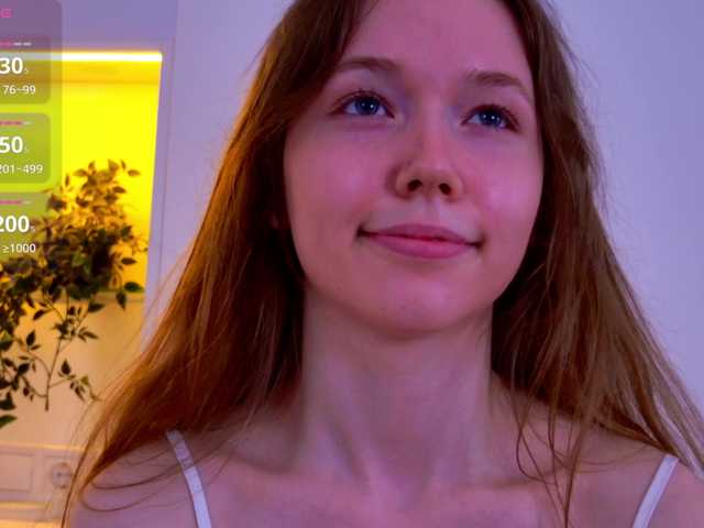 HoneyAhegao online show from August 12, 9:33 am