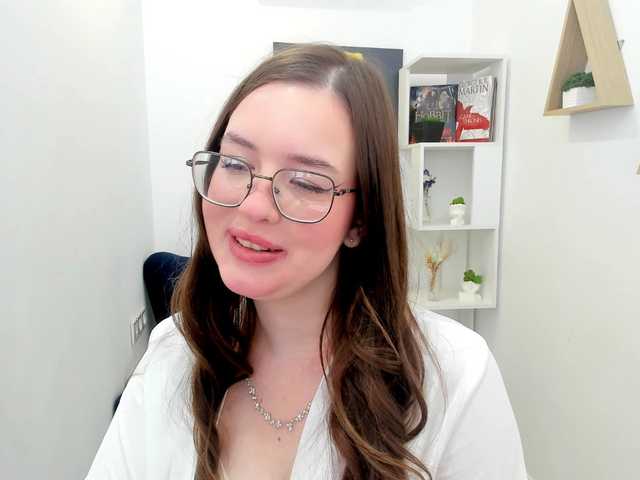 HoneyGlow online show from July 15, 2:12 am