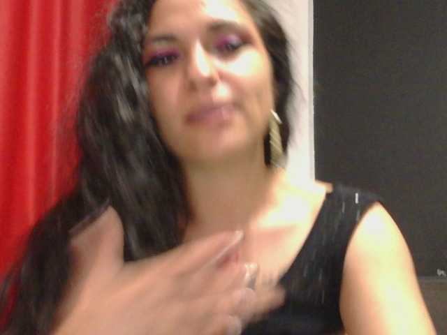 HotVenesse online show from May 26, 8:21 pm