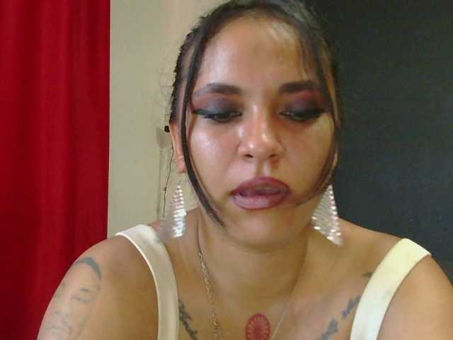 HotVenesse online show from June 26, 7:12 am