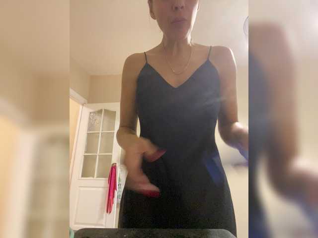 Hotkate77 online show from August 11, 2:08 pm