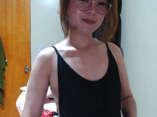 HottieAnne online show from July 24, 10:40 am