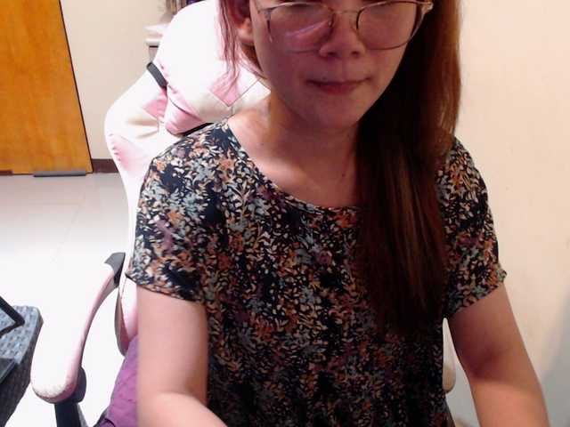 HottieAnne online show from September 7, 5:57 am