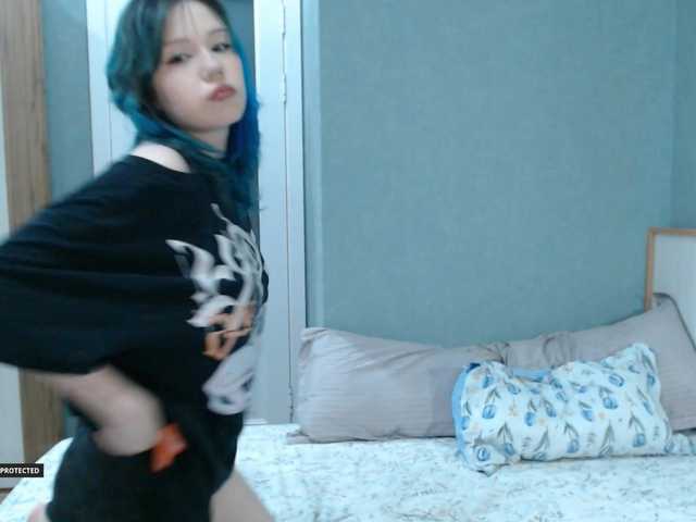 Hugo-Min online show from August 10, 8:54 pm