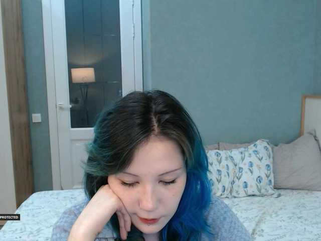 Hugo-Min online show from August 13, 9:29 pm