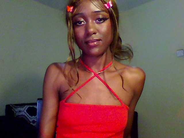 Hunnybee online show from April 21, 11:51 pm