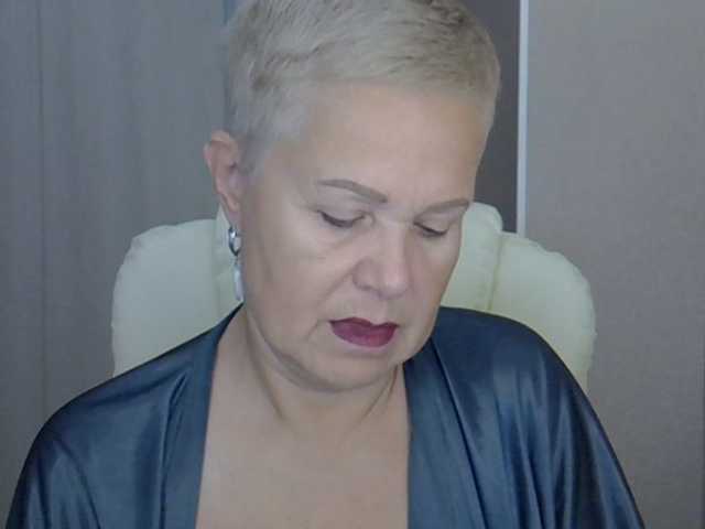 MadamMadam online show from August 6, 1:59 am