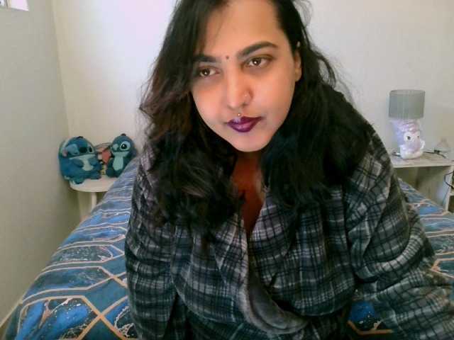 INDIANBEARXX online show from August 4, 7:16 am