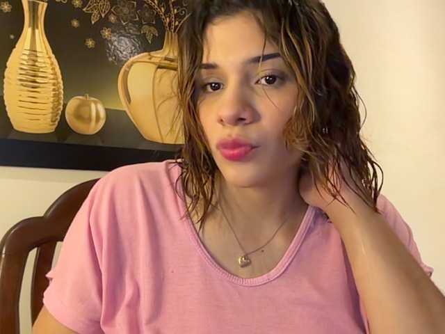 ImMolly06 online show from July 11, 4:40 am